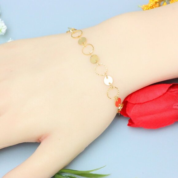 "Elegant & Trendy Bracelet, A Perfect Gift for Women, Thoughtful, EVCH1638 - Picture 4 of 10